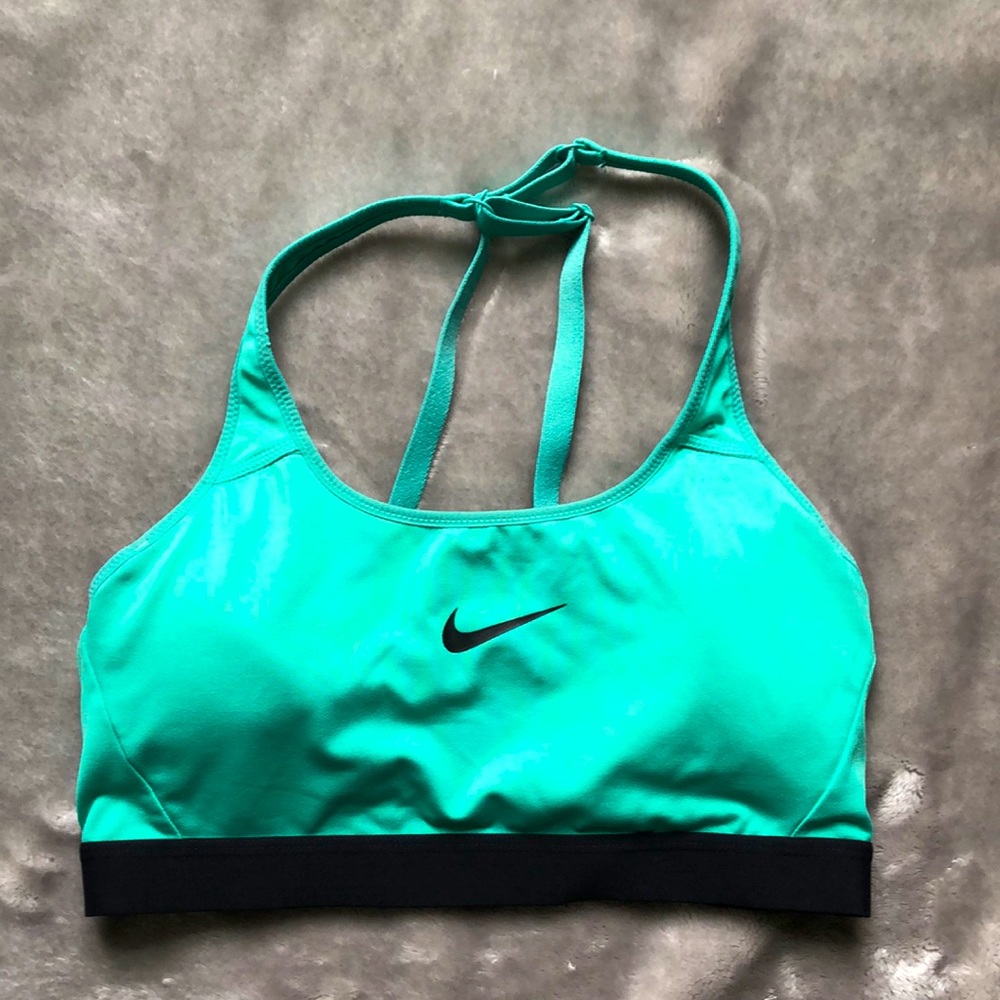 Nike sports bra